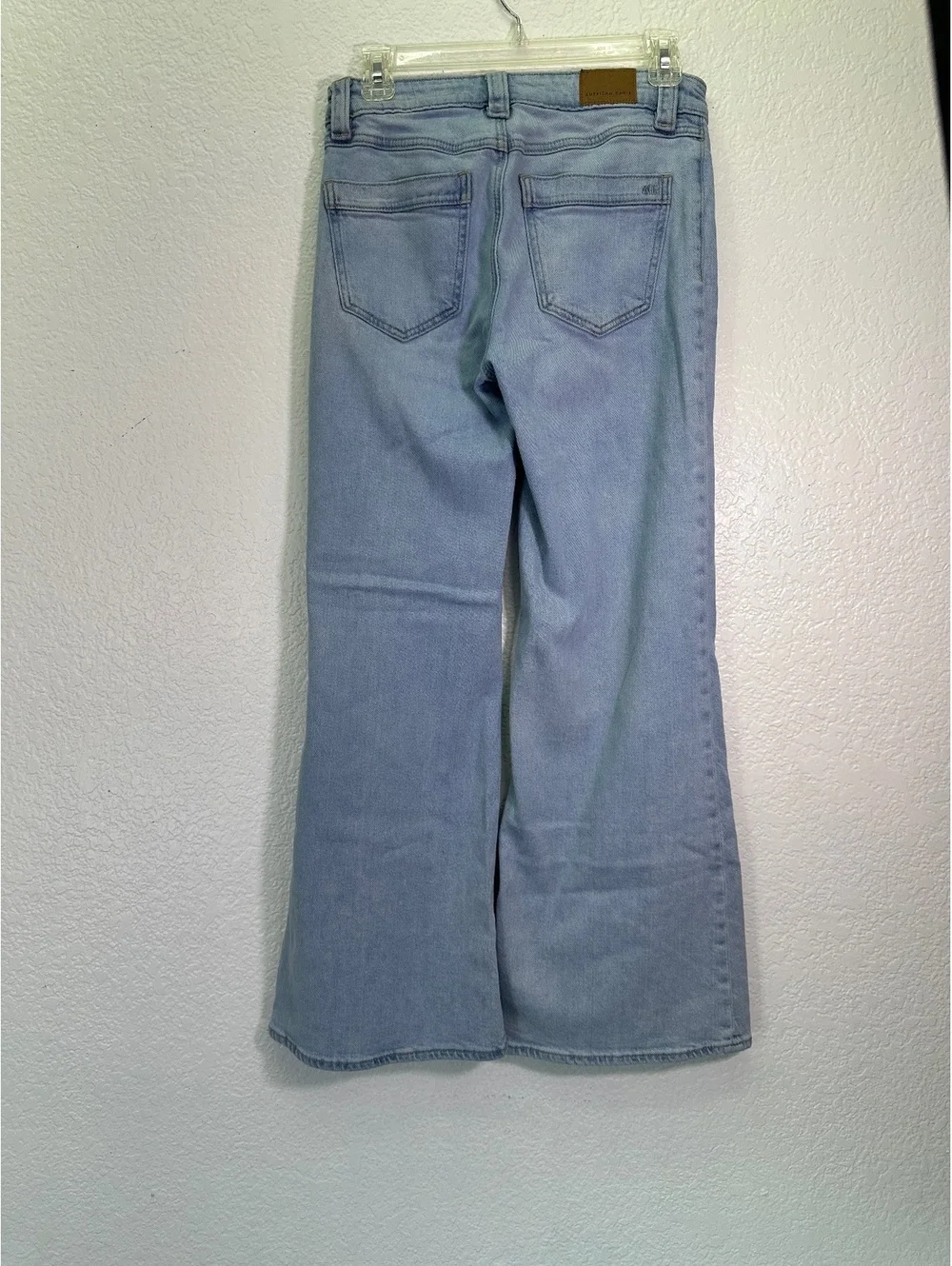 Women’s Sz 0 American Eagle Low Rise Baggy Stretch Light Wash Wide Leg Flare